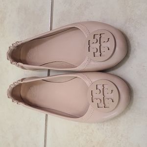 Tory Burch nude flats